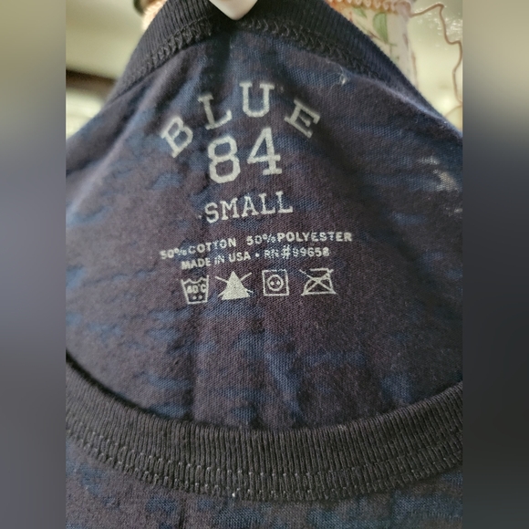 Blue 84 Dark Blue Graphic Tee Size Small - Picture 3 of 4